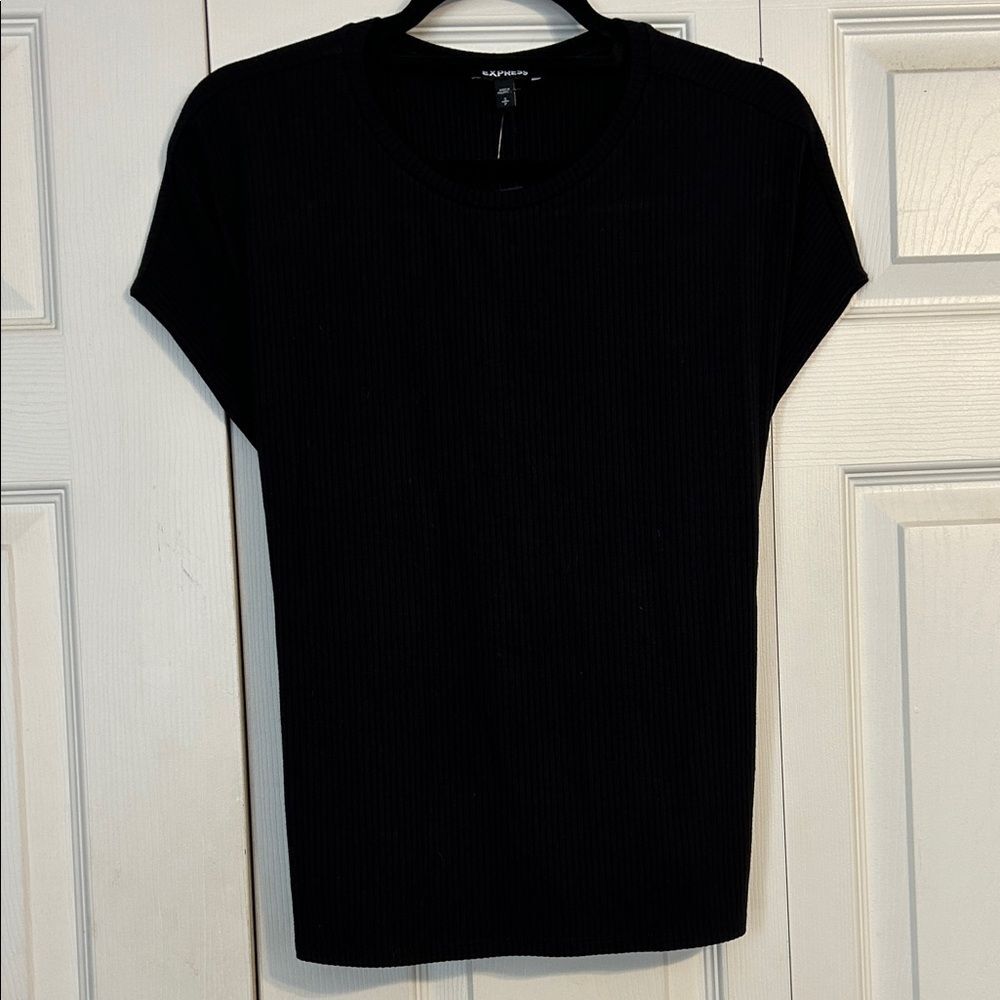 EXPRESS NWT Small Classic Black Ribbed Short Sleeve Top Sweater Tie Stretc